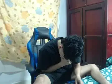 Chaturbate Best live sex cam show of alice_julls