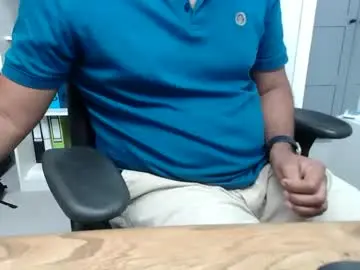 Chaturbate Free Live Porn of joe765shades