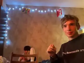 Chaturbate Live Porn of stralght_twinks