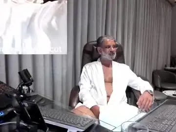 Chaturbate Nude Webcam of alpha_uk_boss