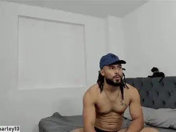 Chaturbate Nude Webcam of louis_marley_