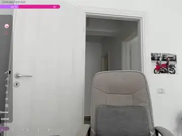 Chaturbate Free Live Porn of hard_chriss