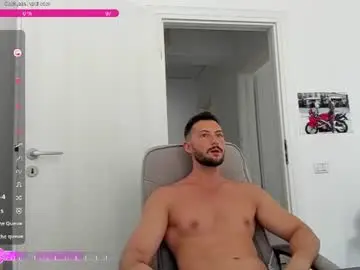 Chaturbate Live Porn of hard_chriss