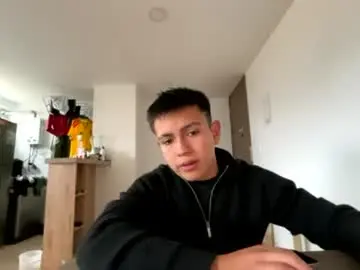 Chaturbate Live Sex of santiagomg_