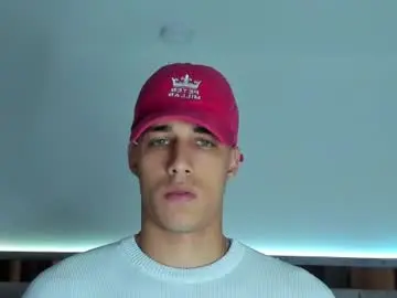 Chaturbate Best live sex cam show of orionblaze69_