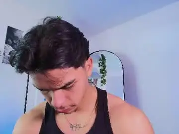 Chaturbate Live Sex of andypalmerr
