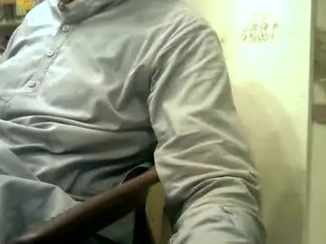 Chaturbate Live Sex Cam of rakulgee111