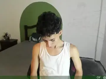 Chaturbate Live Sex Cam of _fiore_