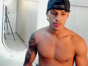 Chaturbate Sex Cam of joao_da_silva19