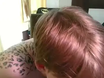 Chaturbate Live Sex Cam of knotsiemens
