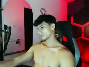 Chaturbate Free Live Porn of maximo_romano