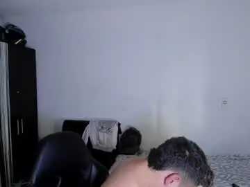 Chaturbate Live Sex Cam of diiego_xxx