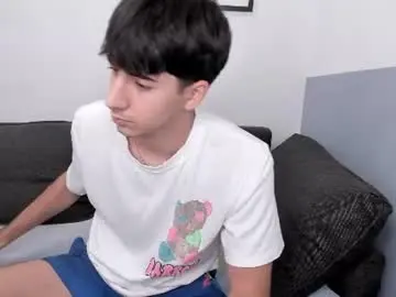 Chaturbate Adult Webcam of hotflirtyfella