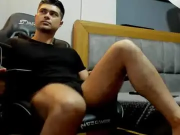 Chaturbate Free Live Porn of adam_clarke