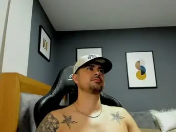 Chaturbate Free Live Porn of adam_clarke