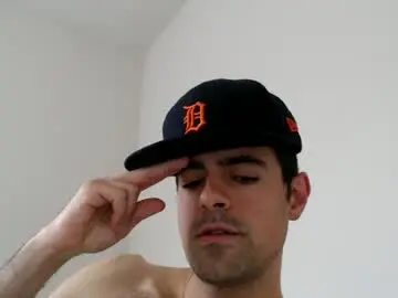 Chaturbate Live Sex of michmark23