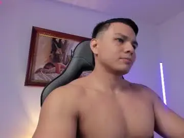 Chaturbate Free Live Porn of roy__constance