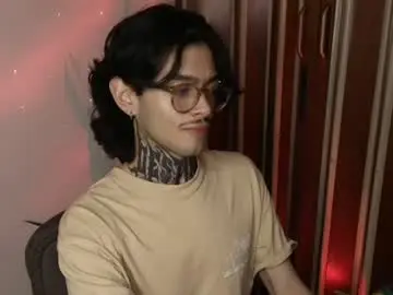 Chaturbate Sex Chat of bastiel_