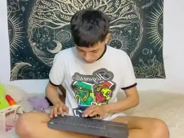 Chaturbate Live Porn of andy_belier