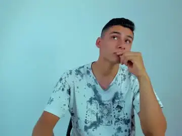 Chaturbate Best live sex cam show of max_wild01