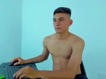 Chaturbate Adult Webcams of max_wild01