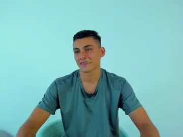 Chaturbate Best live sex cam show of max_wild01