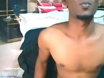 Chaturbate Live Porn of indianthuggin