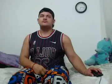 Chaturbate Best live sex cam show of big_boyhot_