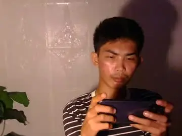 Chaturbate Live Porn of asianhotbigcock