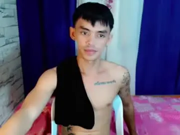 Chaturbate Watch Live Sex Cams of urhunky_boy