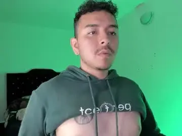 Chaturbate Sex Cam of alex__montesco