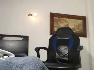 Chaturbate Best live sex cam show of alejandrocock23