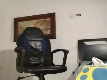 Chaturbate Nude Webcam of alejandrocock23