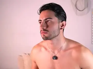 Chaturbate Free Porn Cam of aydan_stiven9