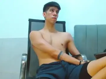 Chaturbate Live Sex Cam of jhony_sex3