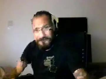 Chaturbate Watch Live Sex Cams of larrabee13