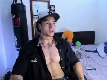 Chaturbate Live Sex Cam of karybig3