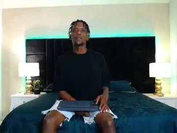 Chaturbate Live Sex Cam of skylerbigxxx