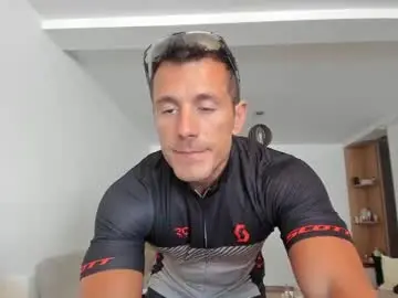 Chaturbate Adult Webcams of roberto4ever