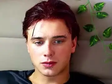 Chaturbate Live Sex Cam of _p_l_u_r_
