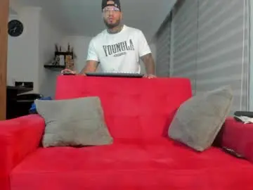 Chaturbate Free Porn Cam of dereckgreen