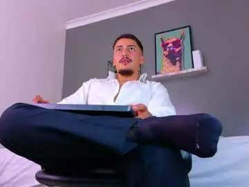 Chaturbate Adult Video Chat of mrfox__