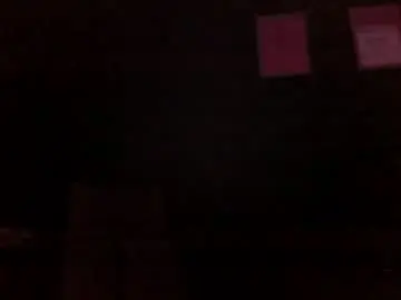 Chaturbate Live Sex Cam of aliprcalica1