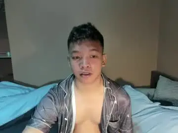 Chaturbate Live Sex Cam of bexyourxman