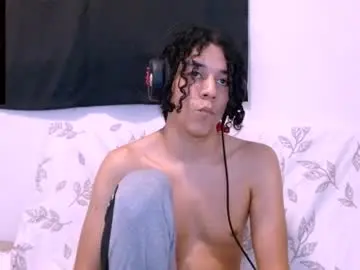 Chaturbate Live Porn of isidroglasc