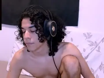 Chaturbate Watch Live Sex Cams of isidroglasc
