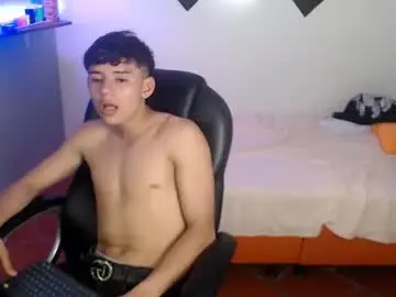 Chaturbate Free Live Porn of ryan_grayx