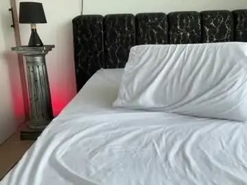 Chaturbate Live Sex Cam of jordandenis17