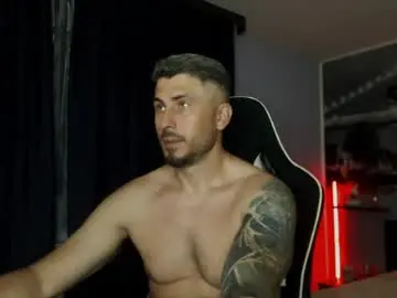 Chaturbate Live Sex Cam of andysoul340