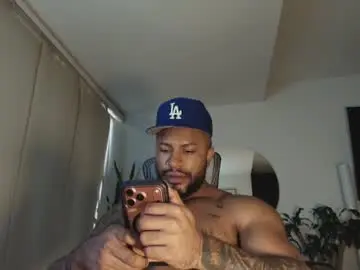 Chaturbate Sex Chat of clark_strong